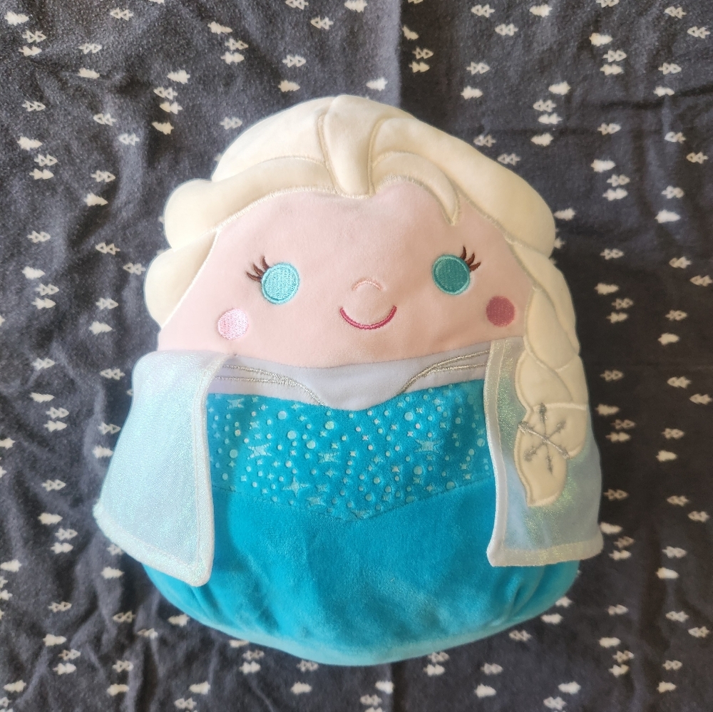 Elsa Squishmallow 12 Inch